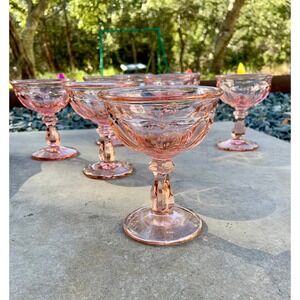 Vintage Pink Imperial Glass Old Williamsburg Sherbet Champagne Glasses 1970s (8)